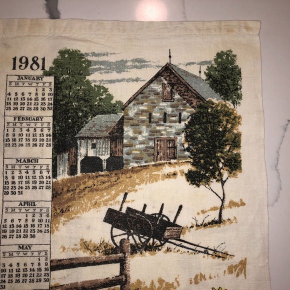 Vintage 1981 Scenic Barn Early American Calendar Tea Towel - Picture 2 of 4